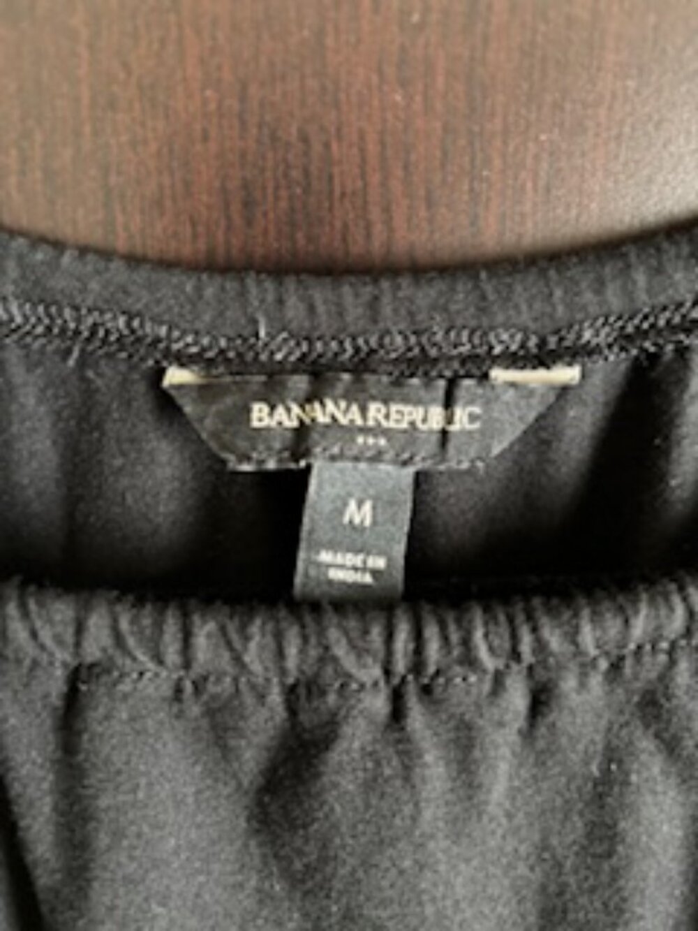 Banana Republic black balloon sleeve blouse - medium - Picture 8 of 13